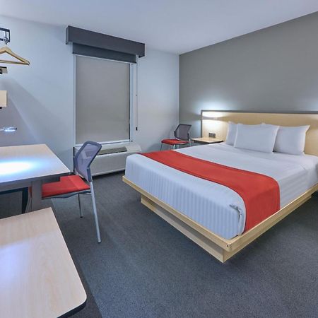 City Express By Marriott Toluca Exteriér fotografie